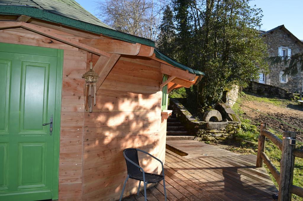 Hotel Les Ecuries de La Sabatarié à Cambounes Extérieur photo