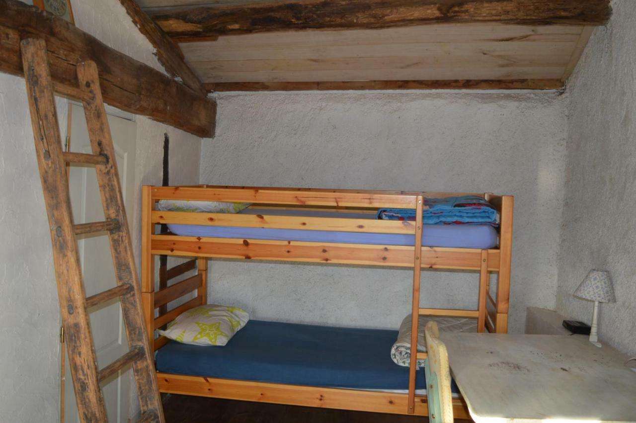 Hotel Les Ecuries de La Sabatarié à Cambounes Extérieur photo